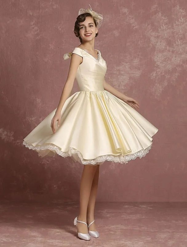 Short Wedding Dresses Satin Vintage Princess Bridal Dress Knee Length Sleeveless Lace Edge Pleated Bridal Gown With Ribbon Bow Exclusive Dapper Women's 1920S