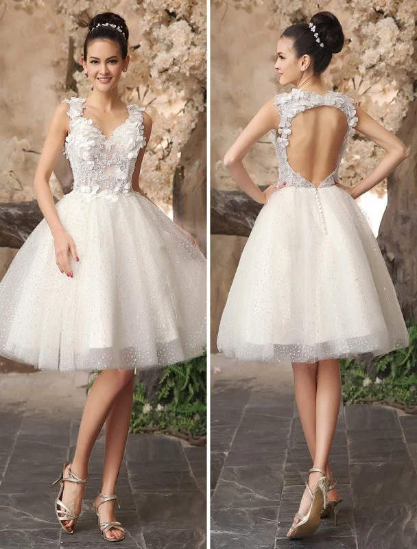 Ivory Backless Lace Applique Tulle Sequins Wedding Dress Exclusive Sleek Women's Metallic