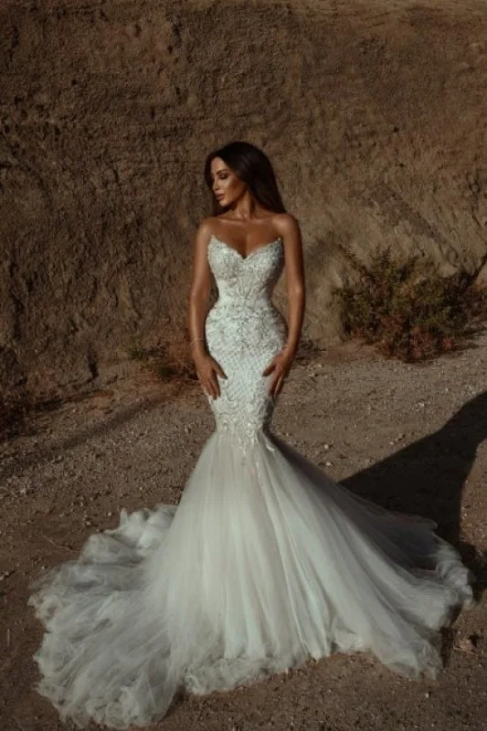 Gorgeous Sweetheart Tulle Bridal Dress Sleeveless Beading Mermaid Wedding Gown Modern Women's 