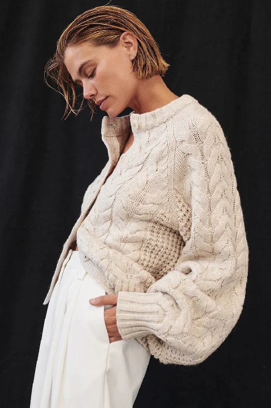 TOM CHALK CABLE KNIT CARDIGAN Women