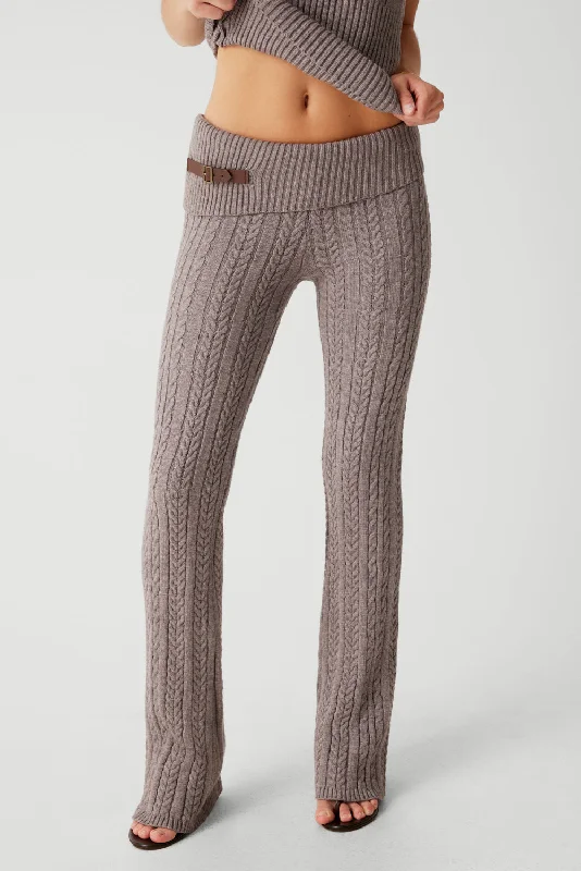Fleur Cable Cloud Knit Pant Compression