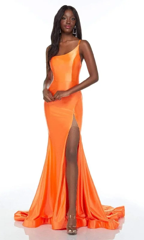 Alyce Paris - 61159 Asymmetrical Bodice Long Gown Refined Women's 