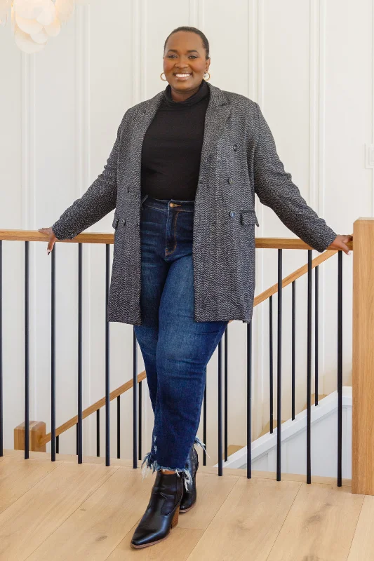 Chic Upon Arrival Button Down Blazer Jacket In Black garde