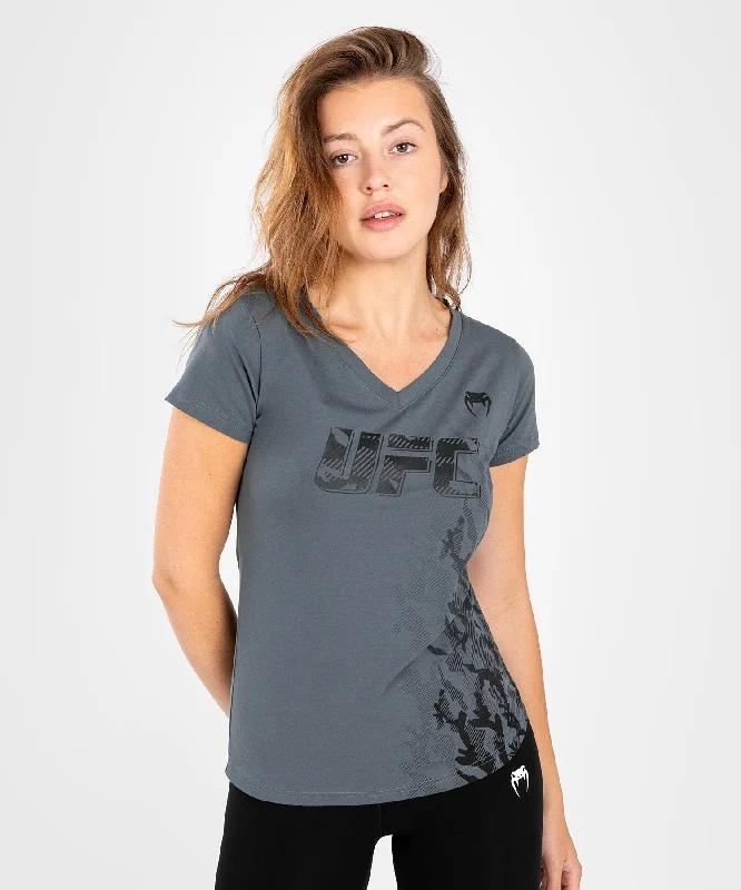 UFC Venum Authentic Fight Week Women's Short Sleeve T-shirt - Grey Athletic Women's High - 