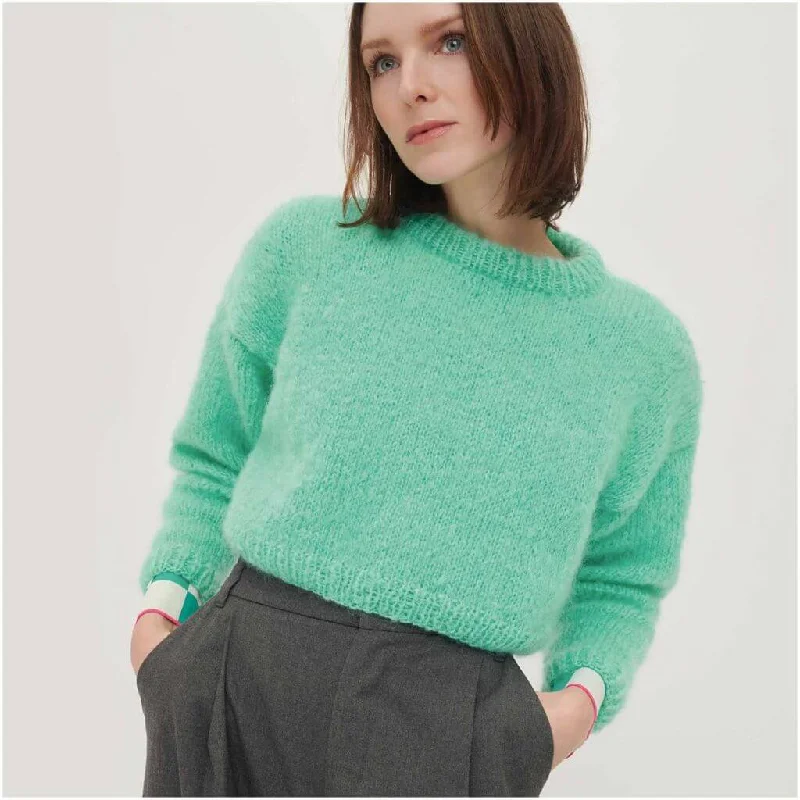 Kurzer Damen Pullover Strickanleitung - Rico Design (Heft) Refined Women's Hand - crafted Kurzer Damen Pullover Strickanleitung - Rico Design (Heft) Refined Women's Hand - crafted
