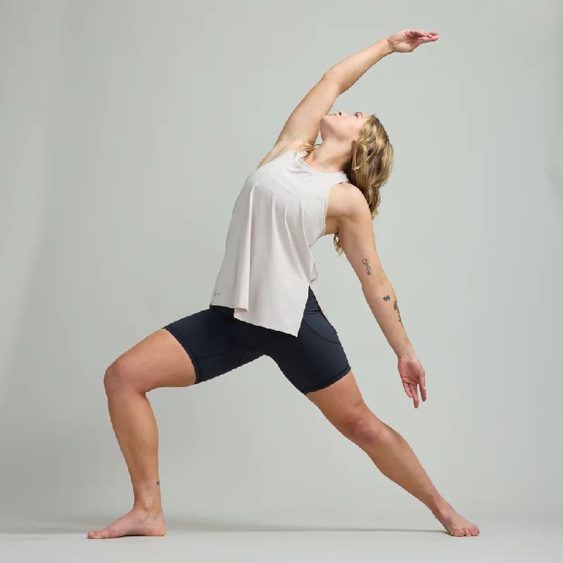CLQ Flex Longline Singlet Bone Confident Women's Power