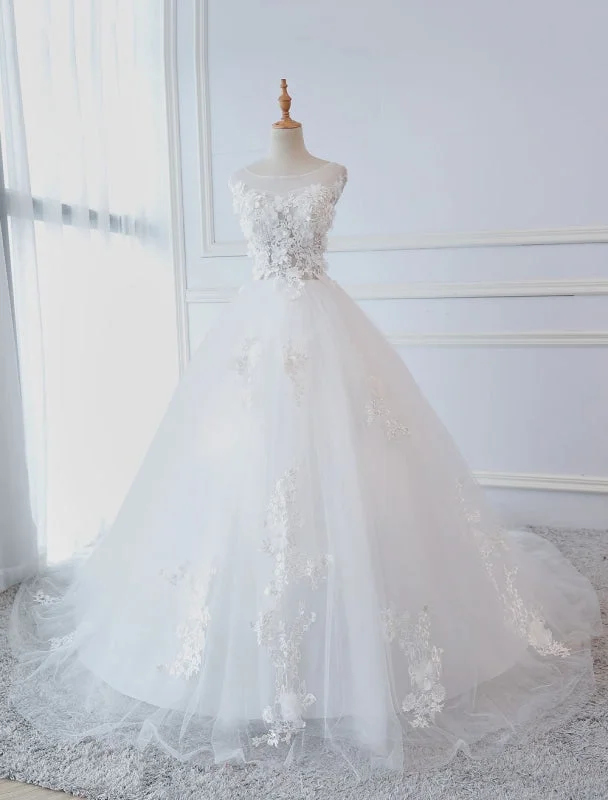 Princess Wedding Dresses Ball Gowns Lace Flowers Applique Sleeveless Bridal Gowns With Train Modern Women's 