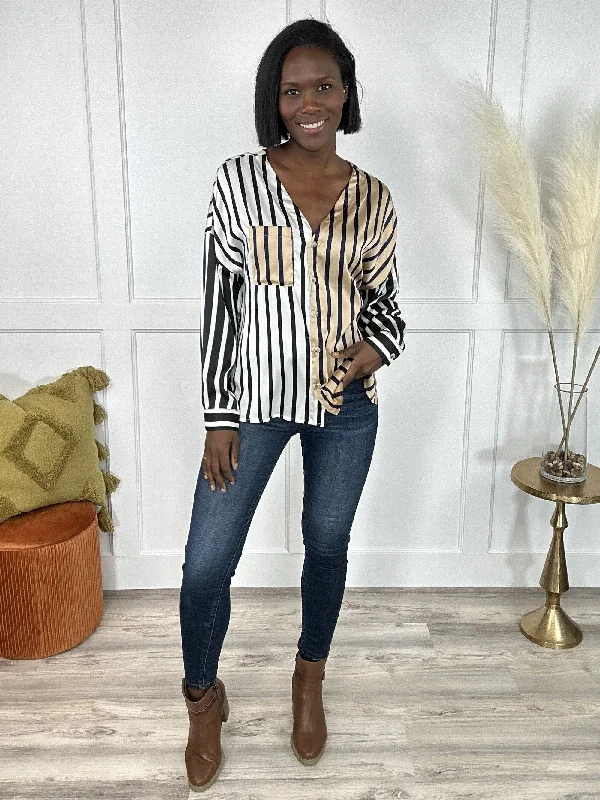 Simple and Elegant Women's Striped Long Sleeve Top Street